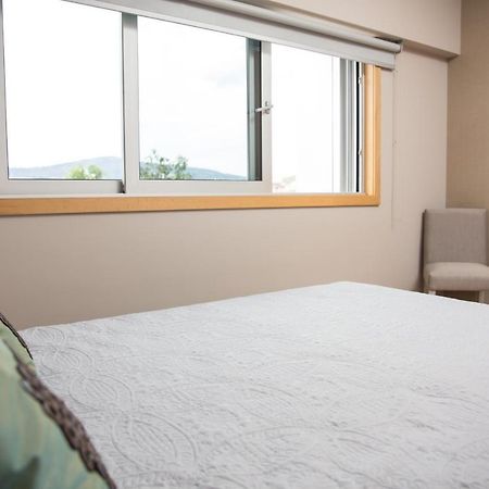 Design Flat In Braga - By Tonsdeverde エクステリア 写真